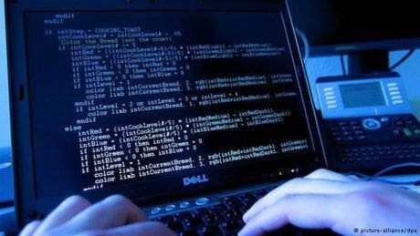 بازداشت عوامل اصلی کلاهبرداری اینترنتی در ماهشهر